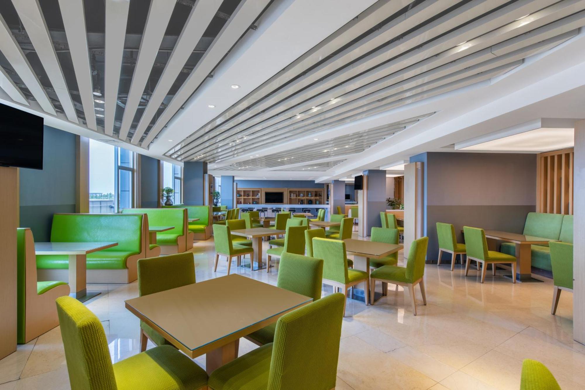 Xinzheng  Holiday Inn Express Zhengzhou Airport By Ihg מראה חיצוני תמונה