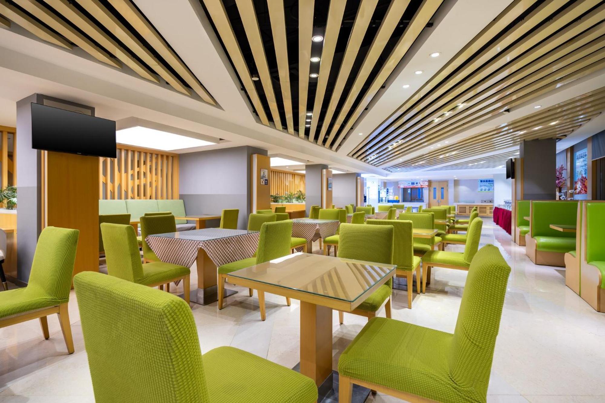 Xinzheng  Holiday Inn Express Zhengzhou Airport By Ihg מראה חיצוני תמונה